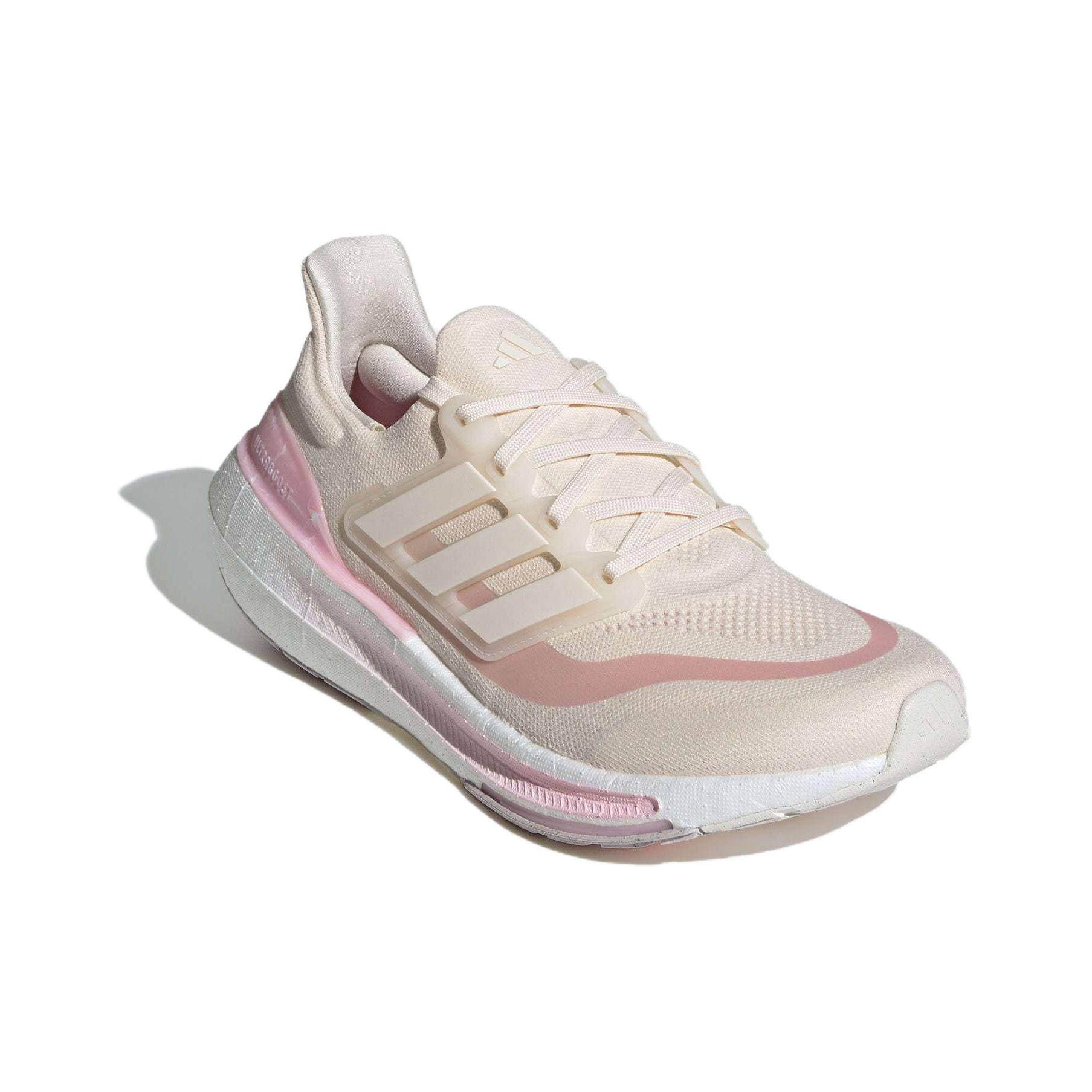 Adidas Ultraboost Light Comfor - đánh giá và giá Adidas Shoes Ultraboost Light