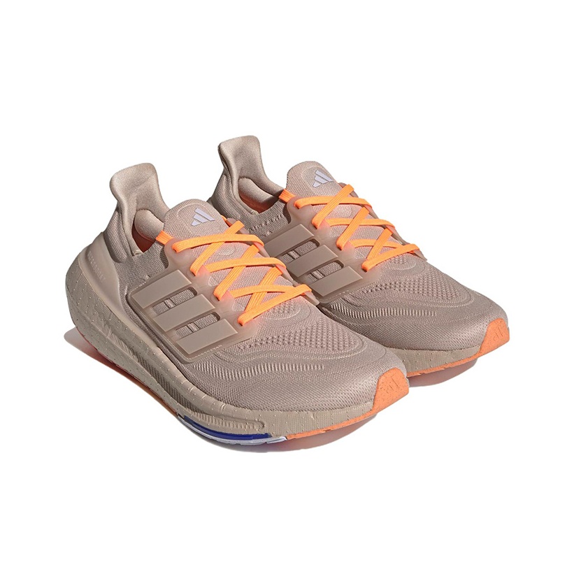 Adidas Ultraboost Light Slip R - đánh giá và giá Adidas Shoes Ultraboost Light
