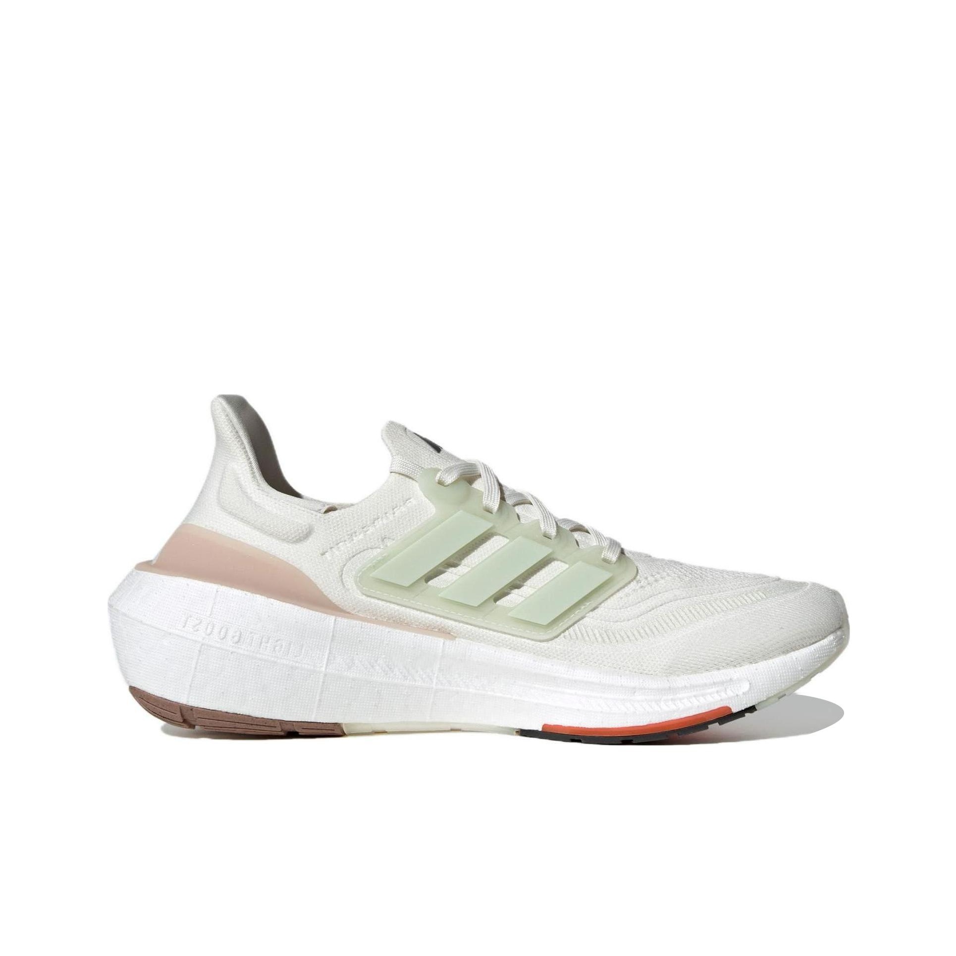 Adidas Ultraboost Light Fabric - đánh giá và giá Adidas Shoes Ultraboost Light
